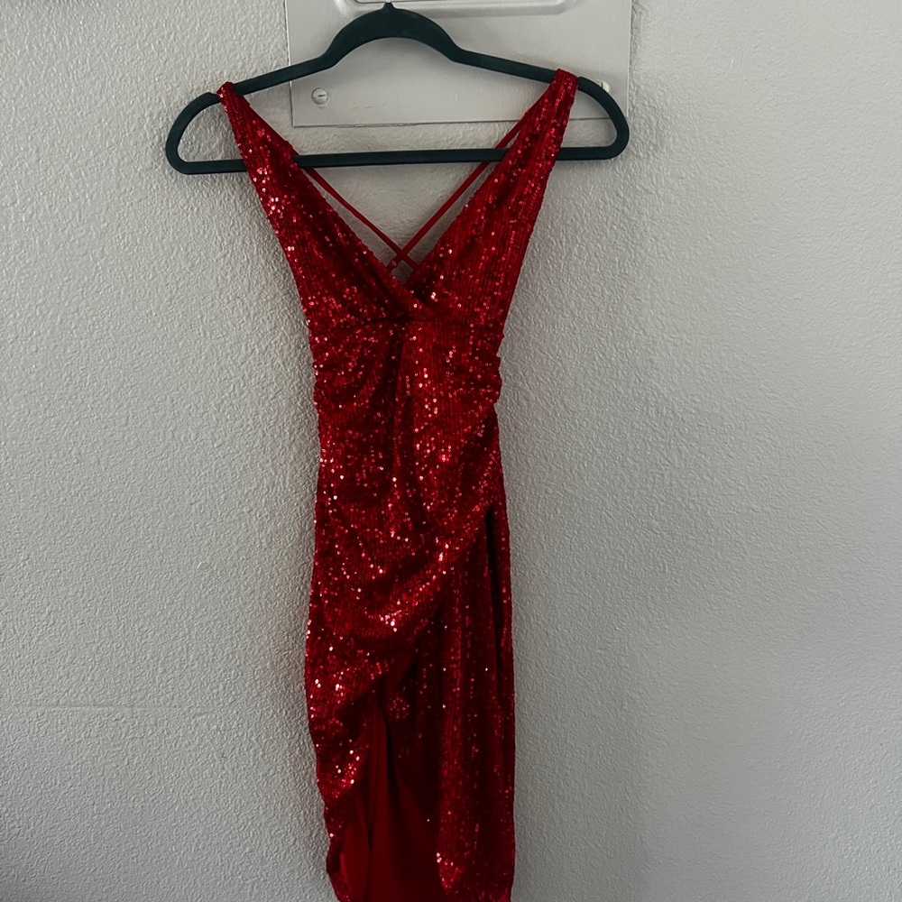 Elegant Red Sequin Dress